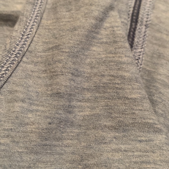 Heather Blue Lululemon T-shirt tank small 4? - Picture 11 of 11